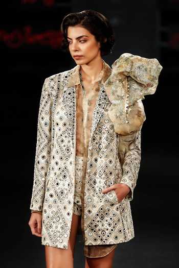 Buy RI.Ritu Kumar White Silk Collared Neck Mirror Embroidered Jacket Online at Aza Fashions Buy_RI.Ritu Kumar_White Silk Collared Neck Mirror Embroidered Jacket _Online_at_Aza_Fashions