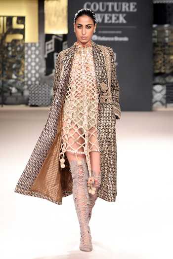 RI.Ritu Kumar Ziba Embroidered Jacket