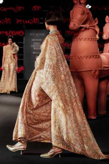 Shop RI.Ritu Kumar Peach Silk V-neck Patchwork Embroidered Saree With Blouse Online at Aza Fashions Shop_RI.Ritu Kumar_Peach Silk V-neck Patchwork Embroidered Saree With Blouse _Online_at_Aza_Fashions