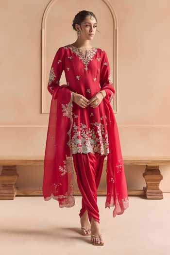 Osaa By Adarsh Embroidered Kurta Set