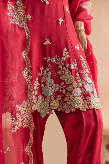 Buy Osaa By Adarsh Red Silk Split V-neck, Yes Embroidered Kurta Set Buy_Osaa By Adarsh_Red Silk Split V-neck, Yes Embroidered Kurta Set