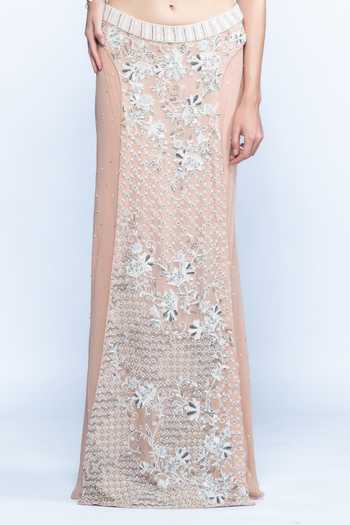 Aangan By Parul Peach Georgette, Tulle V-neck Blush Eclat Embroidered Bustier And Skirt Set at Aza Fashions Aangan By Parul_Peach Georgette, Tulle V-neck Blush Eclat Embroidered Bustier And Skirt Set _at_Aza_Fashions