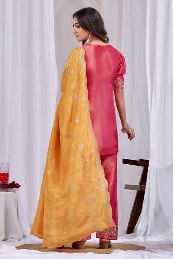 Damoiselle Embroidered Puff Sleeve Kurta Set 