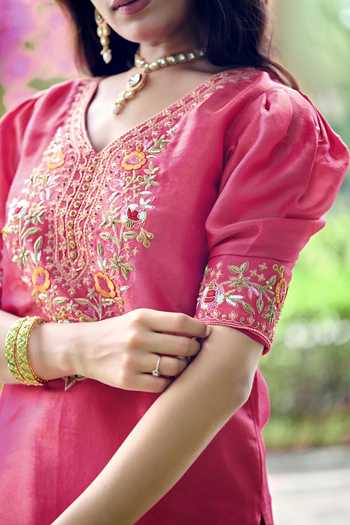 Damoiselle Fuchsia Silk, Tissue V-neck Embroidered Puff Sleeve Kurta Set at Aza Fashions Damoiselle_Fuchsia Silk, Tissue V-neck Embroidered Puff Sleeve Kurta Set _at_Aza_Fashions