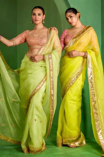 Saina Kapoor Green Organza, Silk Sweetheart Neck Border Embellished Saree With Blouse at Aza Fashions Saina Kapoor_Green Organza, Silk Sweetheart Neck Border Embellished Saree With Blouse _at_Aza_Fashions