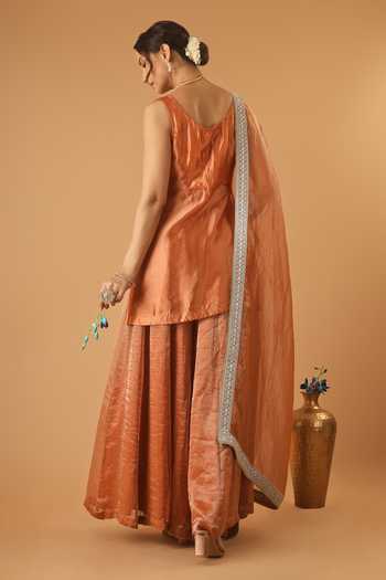 Shop Vinusto Orange Silk, Chanderi V-neck Zari Embroidered Kurta Sharara Set at Aza Fashions Shop_Vinusto_Orange Silk, Chanderi V-neck Zari Embroidered Kurta Sharara Set _at_Aza_Fashions