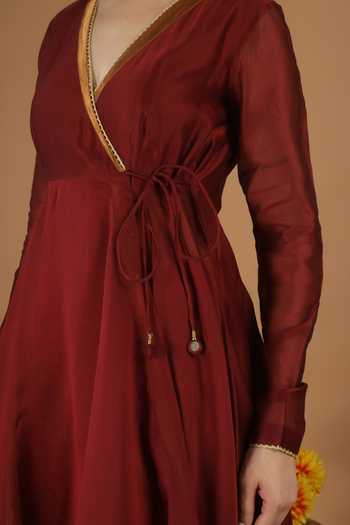 Shop_Vinusto_Maroon Chanderi V-neck Placement Embroidered Anarkali Set _Online_at_Aza_Fashions