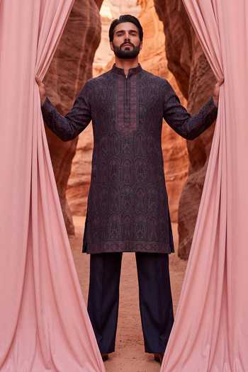 Amit Arora Embroidered Kurta Set 