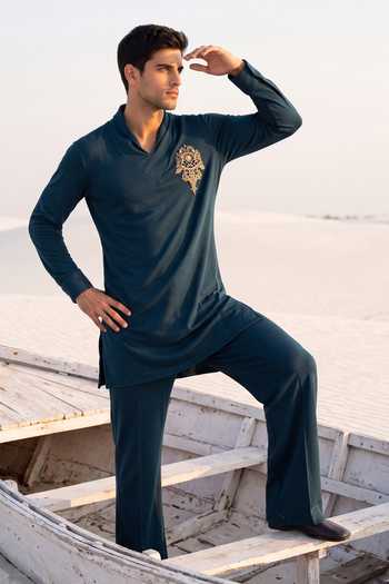Amit Arora Blue Knit Embroidered Kurta And Palazzo Set Online at Aza Fashions Amit Arora_Blue Knit Embroidered Kurta And Palazzo Set _Online_at_Aza_Fashions