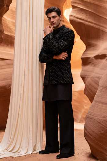 Amit Arora Embroidered Jacket & Kurta Set 