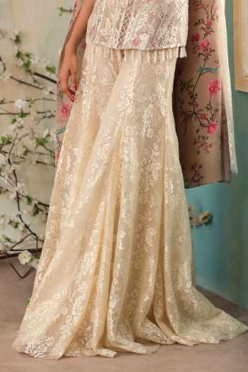 Shop Shehlaa Khan Cream Lace Sweetheart Neck, Yes Embellished Kurta Sharara Set Online at Aza Fashions Shop_Shehlaa Khan_Cream Lace Sweetheart Neck, Yes Embellished Kurta Sharara Set _Online_at_Aza_Fashions
