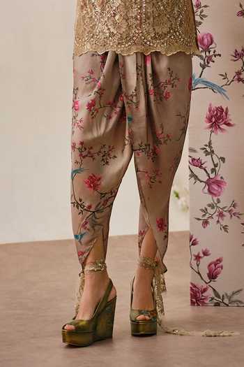 Shehlaa Khan Gold Silk, Lace Embroidery Sweetheart Neck Kurta And Dhoti Pant Set Online at Aza Fashions Shehlaa Khan_Gold Silk, Lace Embroidery Sweetheart Neck Kurta And Dhoti Pant Set _Online_at_Aza_Fashions
