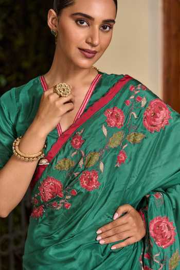 Buy TA’Assur Green Silk Applique Work Saree With Unstitched Blouse Piece Online at Aza Fashions Buy_TA’Assur_Green Silk Applique Work Saree With Unstitched Blouse Piece _Online_at_Aza_Fashions