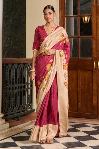 TA’Assur Wine Silk Applique Saree With Unstitched Blouse Piece at Aza Fashions TA’Assur_Wine Silk Applique Saree With Unstitched Blouse Piece _at_Aza_Fashions
