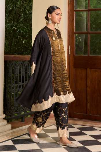 Buy TA’Assur Black Silk, Tissue Split V-neck Hand Embroidered Kurta Set Online at Aza Fashions Buy_TA’Assur_Black Silk, Tissue Split V-neck Hand Embroidered Kurta Set _Online_at_Aza_Fashions