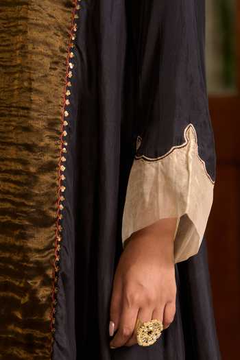 TA’Assur Black Silk, Tissue Split V-neck Hand Embroidered Kurta Set at Aza Fashions TA’Assur_Black Silk, Tissue Split V-neck Hand Embroidered Kurta Set _at_Aza_Fashions