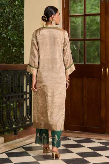Shop TA’Assur Beige Tissue V-neck Hand Embroidered Kurta Set at Aza Fashions Shop_TA’Assur_Beige Tissue V-neck Hand Embroidered Kurta Set _at_Aza_Fashions