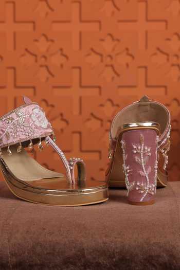 Tiesta Pink Adaa Tassled Floral Kolhapuri Block Heels Online at Aza Fashions Tiesta_Pink Adaa Tassled Floral Kolhapuri Block Heels _Online_at_Aza_Fashions