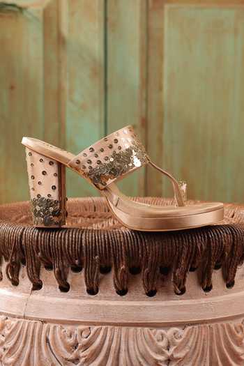 Shop Tiesta Gold Kissa Sequin Work Kolhapuri Block Heels Online at Aza Fashions Shop_Tiesta_Gold Kissa Sequin Work Kolhapuri Block Heels _Online_at_Aza_Fashions