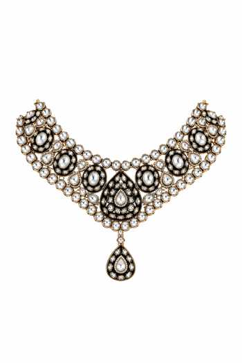 Buy Vivinia By Vidhi Mehra Emerald Green Kundan Polki Embellished Necklace Set Online at Aza Fashions Buy_Vivinia By Vidhi Mehra_Emerald Green Kundan Polki Embellished Necklace Set _Online_at_Aza_Fashions