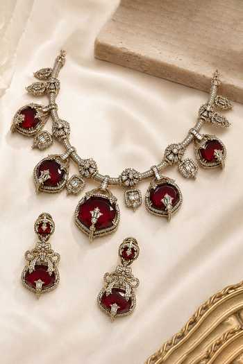 Vivinia By Vidhi Mehra Semi-Precious Stone Moissanite Necklace Set 