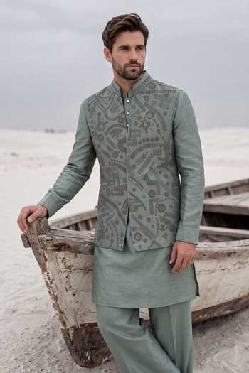 Amit Arora Textured Waistcoat & Kurta Set 