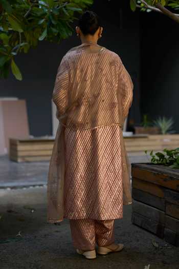 Sarang Kaur Hand Embroidered Kurta Set 