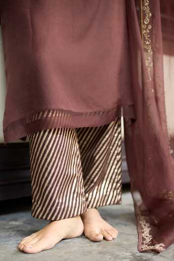 Shop Sarang Kaur Brown Silk, Organza, Chanderi Round Neck, Yes Sukhali Kurta Pant Set Shop_Sarang Kaur_Brown Silk, Organza, Chanderi Round Neck, Yes Sukhali Kurta Pant Set