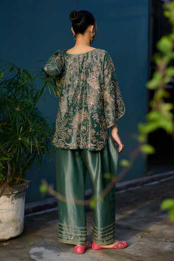 Sarang Kaur Hand Embroidered Kurta & Pant Set 