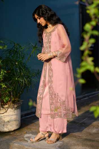 Shop Sarang Kaur Pink Organza, Silk, Satin Round Neck Rawani Embroidered Jacket And Pant Set Shop_Sarang Kaur_Pink Organza, Silk, Satin Round Neck Rawani Embroidered Jacket And Pant Set