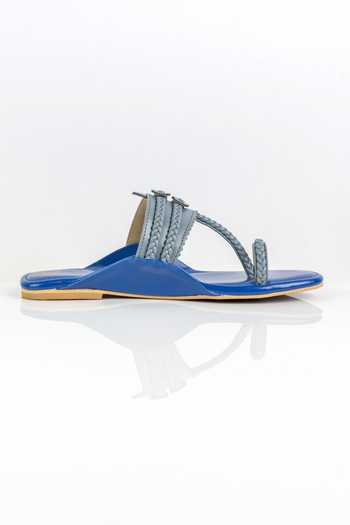 Preet Kaur Blue Grey Colorblock Kolhapuri Flats Online at Aza Fashions Preet Kaur_Blue Grey Colorblock Kolhapuri Flats _Online_at_Aza_Fashions