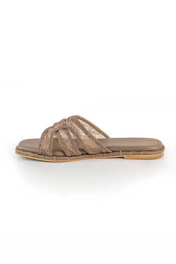 Preet Kaur Brown Taupe Lace Embellished Flats Online at Aza Fashions Preet Kaur_Brown Taupe Lace Embellished Flats _Online_at_Aza_Fashions