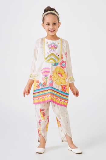 Joey & Pooh Freya Embroidered Kurta & Pant Set 