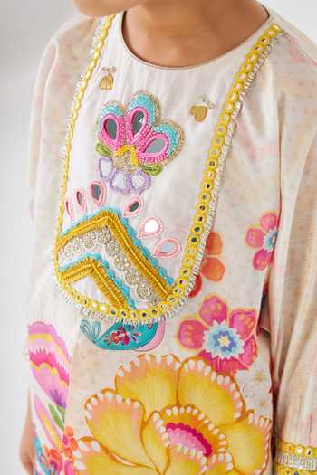 Shop Joey & Pooh Off White Cotton, Chanderi, Voile Freya Embroidered Kurta And Pant Set Shop_Joey & Pooh_Off White Cotton, Chanderi, Voile Freya Embroidered Kurta And Pant Set