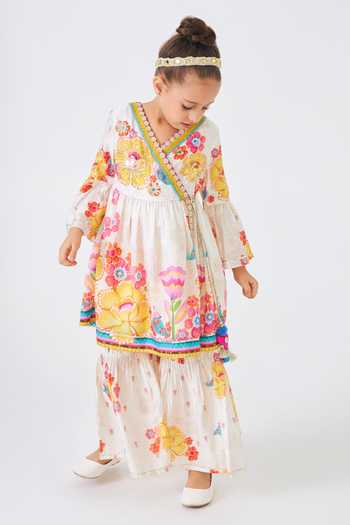 Joey & Pooh Off White Cotton, Chanderi Freya Embroidered Angarkha And Pant Set Online at Aza Fashions Joey & Pooh_Off White Cotton, Chanderi Freya Embroidered Angarkha And Pant Set _Online_at_Aza_Fashions
