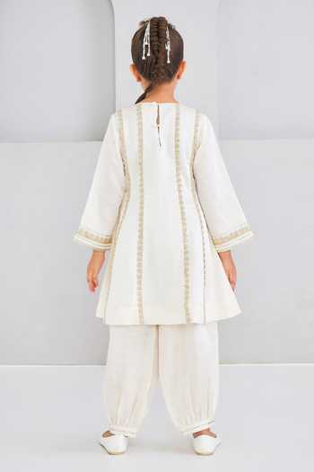 Joey & Pooh Ivora Embellished Kurta & Pant Set 