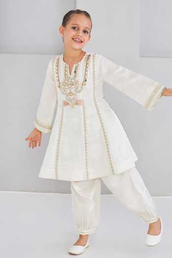 Buy Joey & Pooh Off White Satin, Bemberg Ivora Embellished Kurta And Pant Set Online at Aza Fashions Buy_Joey & Pooh_Off White Satin, Bemberg Ivora Embellished Kurta And Pant Set _Online_at_Aza_Fashions