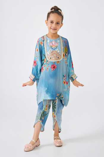 Joey & Pooh_Blue Crepe Clea Mirror Work Kurta And Pant Set _at_Aza_Fashions