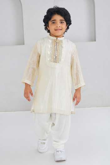 Joey & Pooh Ivora Embellished Kurta & Trouser Set 