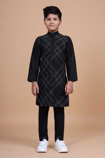 Buy_Raghavendra Rathore Blue_Black Silk, Cotton Geometrical Stitch Line Textured Kurta _Online_at_Aza_Fashions