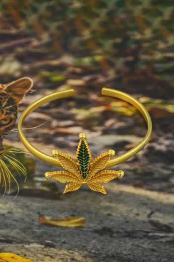 Buy Totapari Gold Plated Corbett Canabis Cuff Bracelet Buy_Totapari_Gold Plated Corbett Canabis Cuff Bracelet