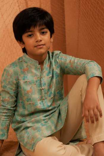 Eleven Brothers Green Silk, Cotton Printed Kurta And Pant Set Online at Aza Fashions Eleven Brothers_Green Silk, Cotton Printed Kurta And Pant Set _Online_at_Aza_Fashions