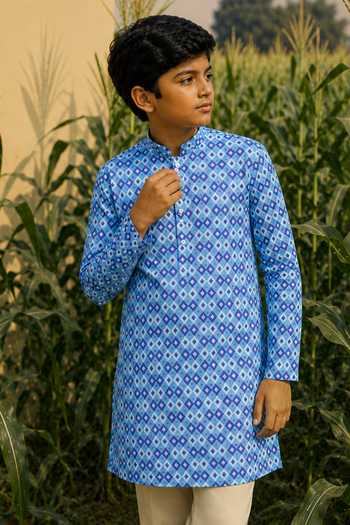 Eleven Brothers Blue Silk, Cotton Geometric Print Kurta Set Online at Aza Fashions Eleven Brothers_Blue Silk, Cotton Geometric Print Kurta Set _Online_at_Aza_Fashions