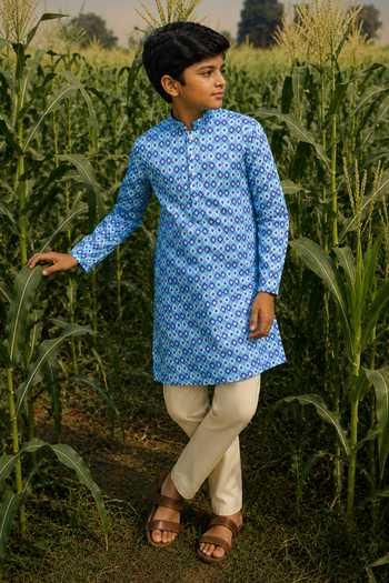 Eleven Brothers Geometric Print Kurta Set 