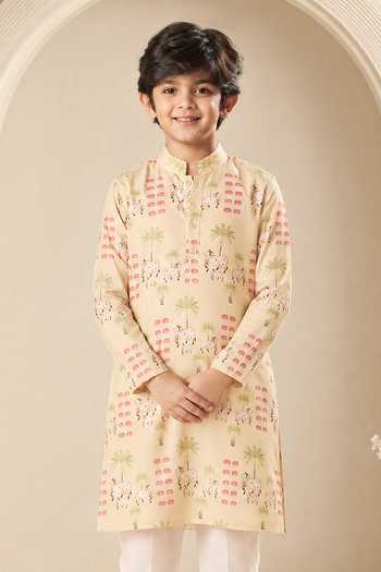 Eleven Brothers Pichwai Tales Print Kurta Set 
