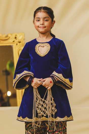 Fayon Kids_Blue Velvet Kurta With Printed Salwar _Online_at_Aza_Fashions