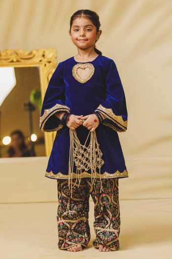 Fayon Kids Velvet Kurta With Printed Salwar