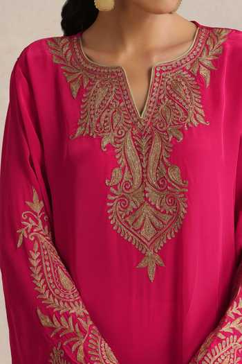 Shop_Wazir C_Pink Crepe Split V-neck Afsana Embroidered Long Kaftan 