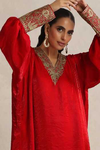 Buy_Wazir C_Red Silk V-neck Afsana Kashmiri Tilla Work Kaftan 