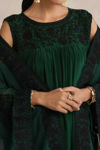 Shop_Wazir C_Emerald Green Crepe, Organza Afsana Kashmiri Aari Embroidered Dress With Cape 